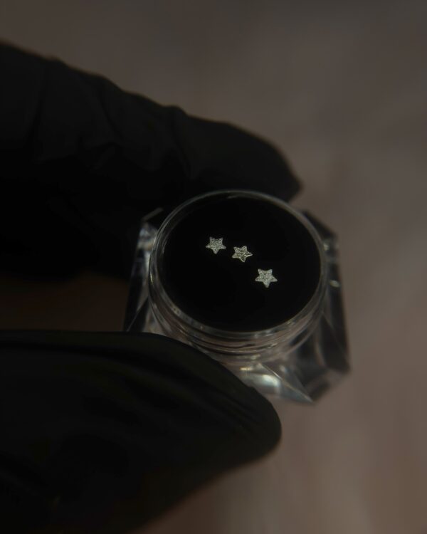 img_0588-2 Solid Star Smile Gem – Gold Finish